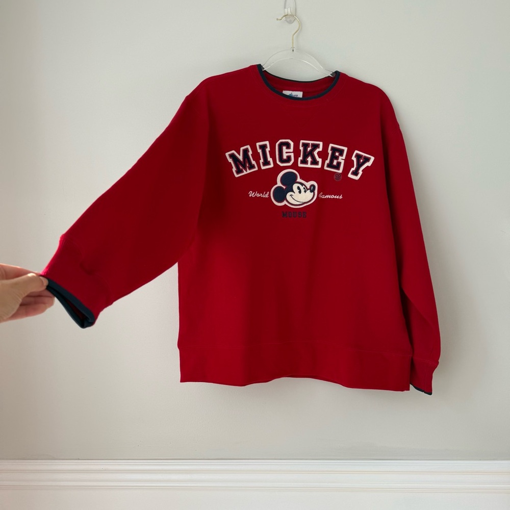 Disneyland Resort Mickey Mouse Classic Sweatshirt Sz M NWT - Picture 3 of 9